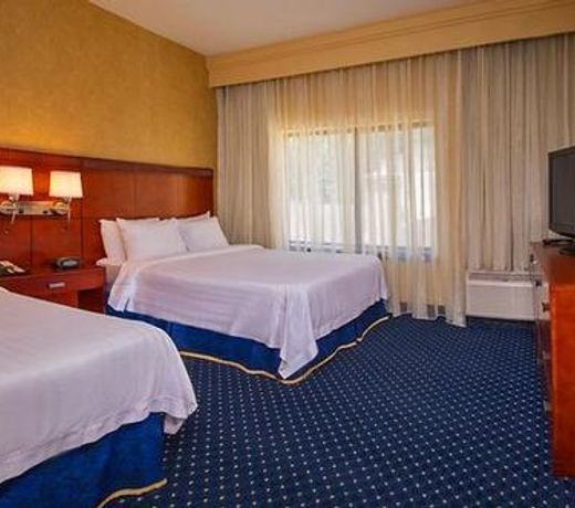 Courtyard by Marriott Boston Andover