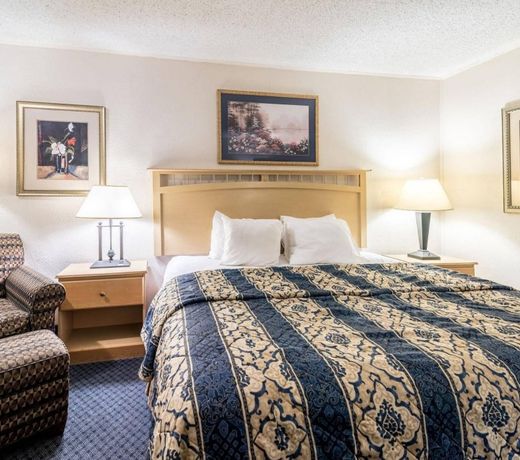 SUPER 8 ALBANY HOTEL