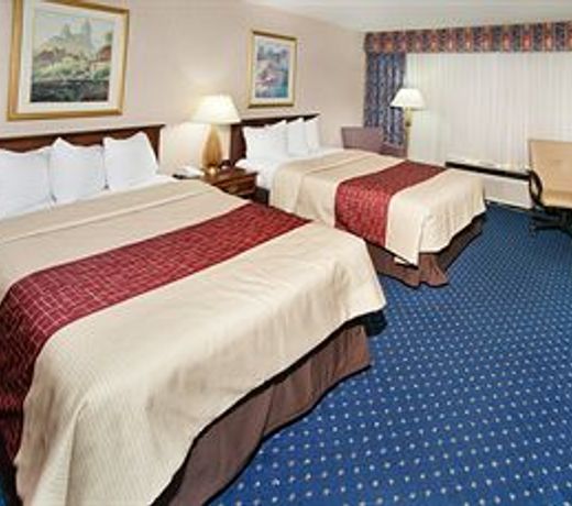 Red Roof Inn Knoxville Central â Papermill Road