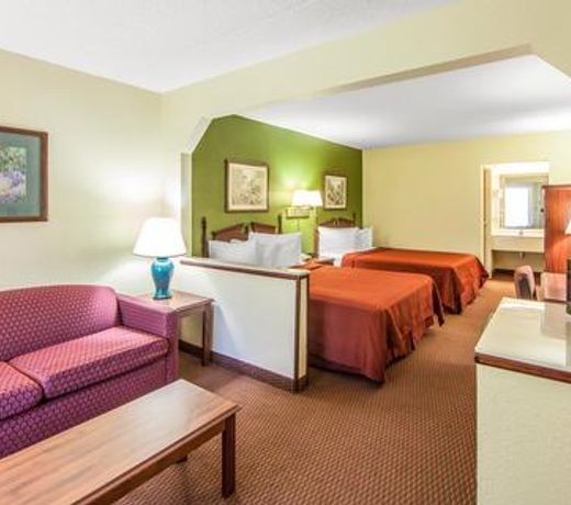 Travelodge by Wyndham Knoxville East