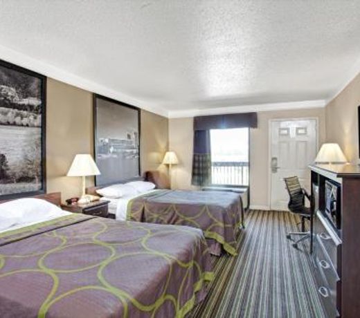 Super 8 by Wyndham Knoxville East