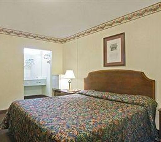 VALUE INN KNOXVILLE