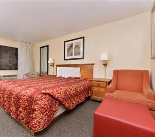 OYO Hotel San Antonio River Walk
