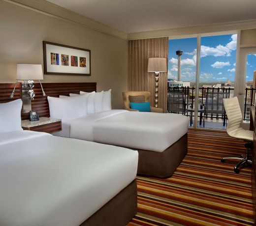 Hilton Palacio del Rio