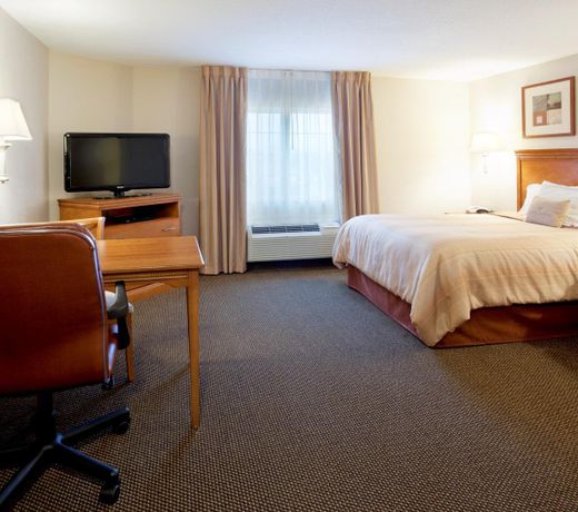 Candlewood Suites San Antonio Downtown, an IHG Hotel