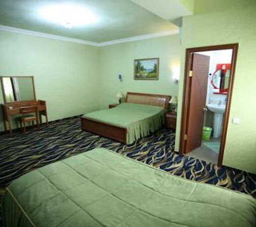 Nairi Hotel