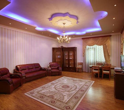 Nairi Hotel