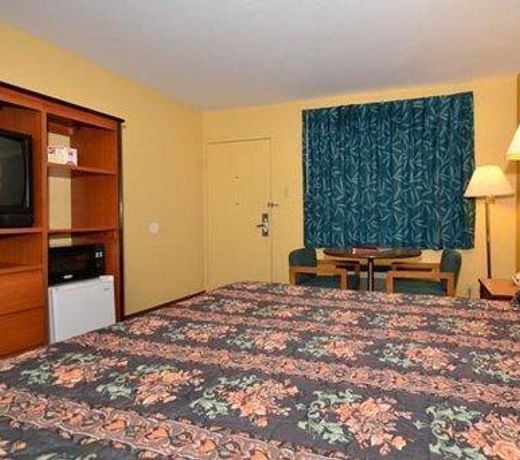 Motel 6 San Antonio, TX - I-10 West