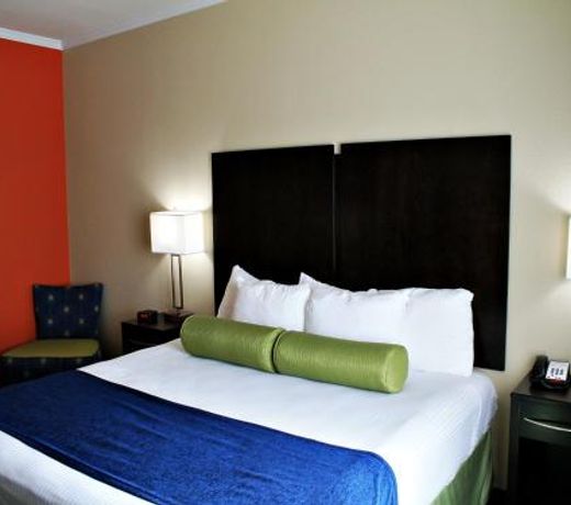 Cityview Inn & Suites Downtown /RiverCenter Area
