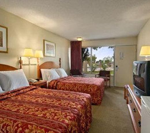 Knights Inn San Antonio near AT&T Center