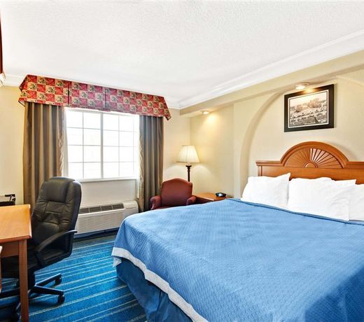 Days Inn by Wyndham San Antonio Airport