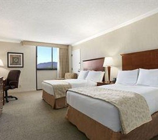 Ontario Airport Hotel & Conference Center