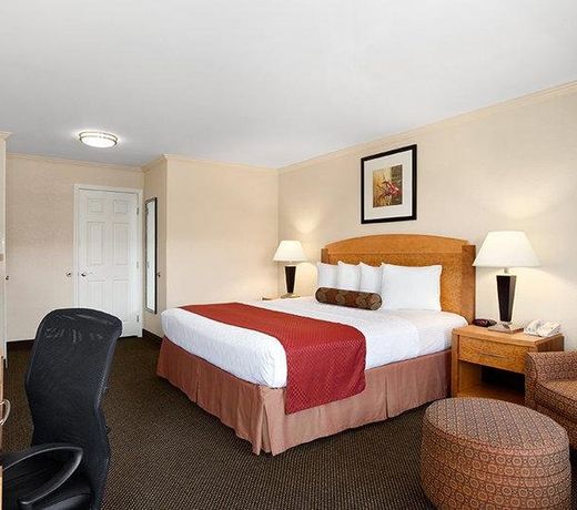 Best Western Plus Ontario Airport & Convention Center