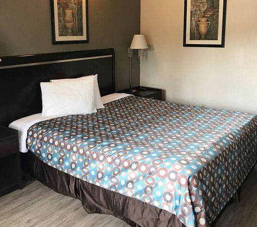 Rodeway Inn Ontario Mills Mall