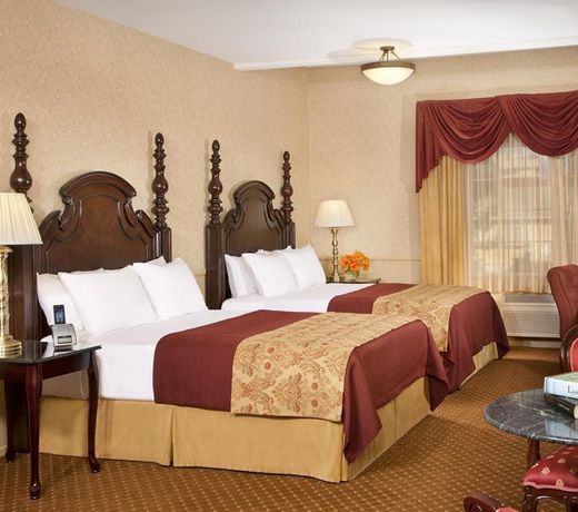 Azure Hotel&Suites Ontario Trademark Collection by Wyndham