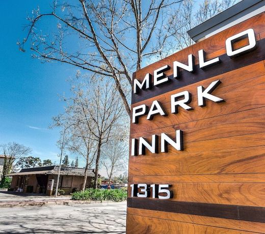 Menlo Park Inn