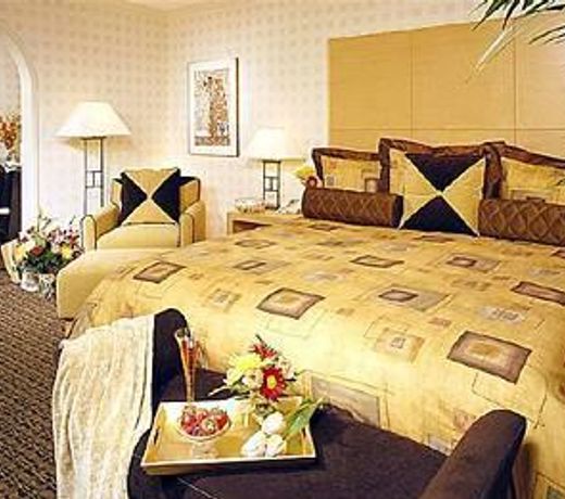 Menlo Park Inn
