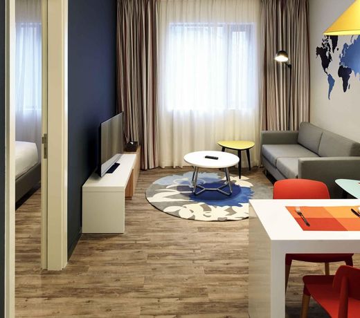 Ibis Saigon South