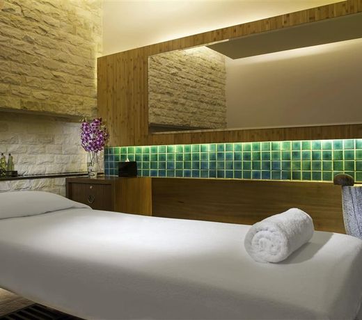 Sheraton Saigon Hotel & Towers