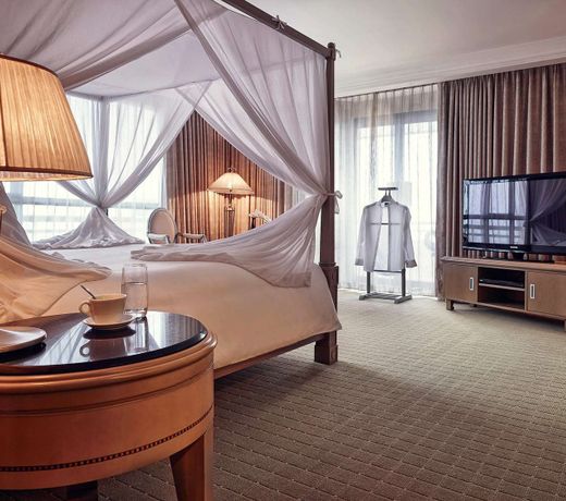 Sofitel Saigon Plaza