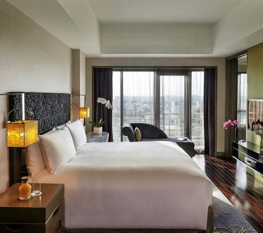 Sofitel Saigon Plaza