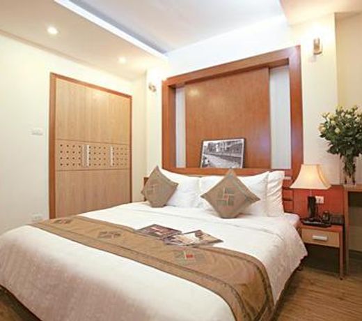 Rising Dragon Palace Hotel