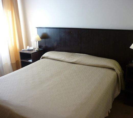 Hotel Puerta del Sol