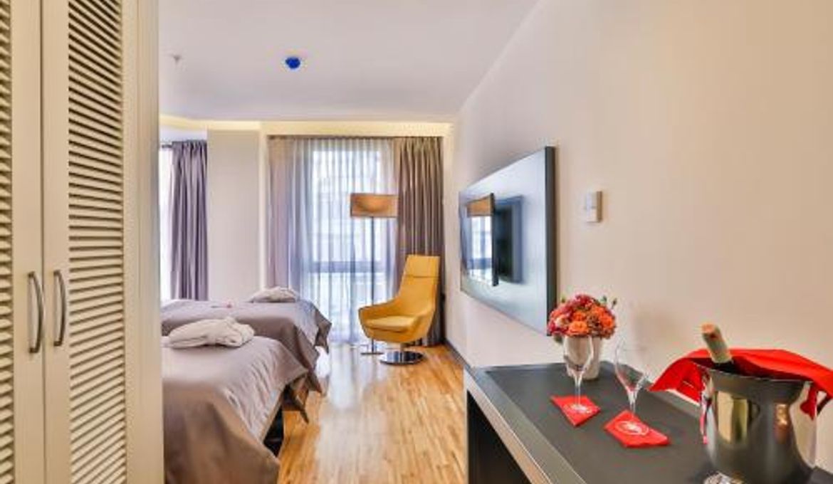 Business Life Boutique Hotel & Spa