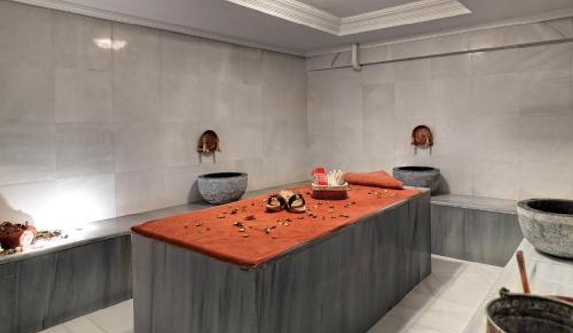 Business Life Boutique Hotel & Spa