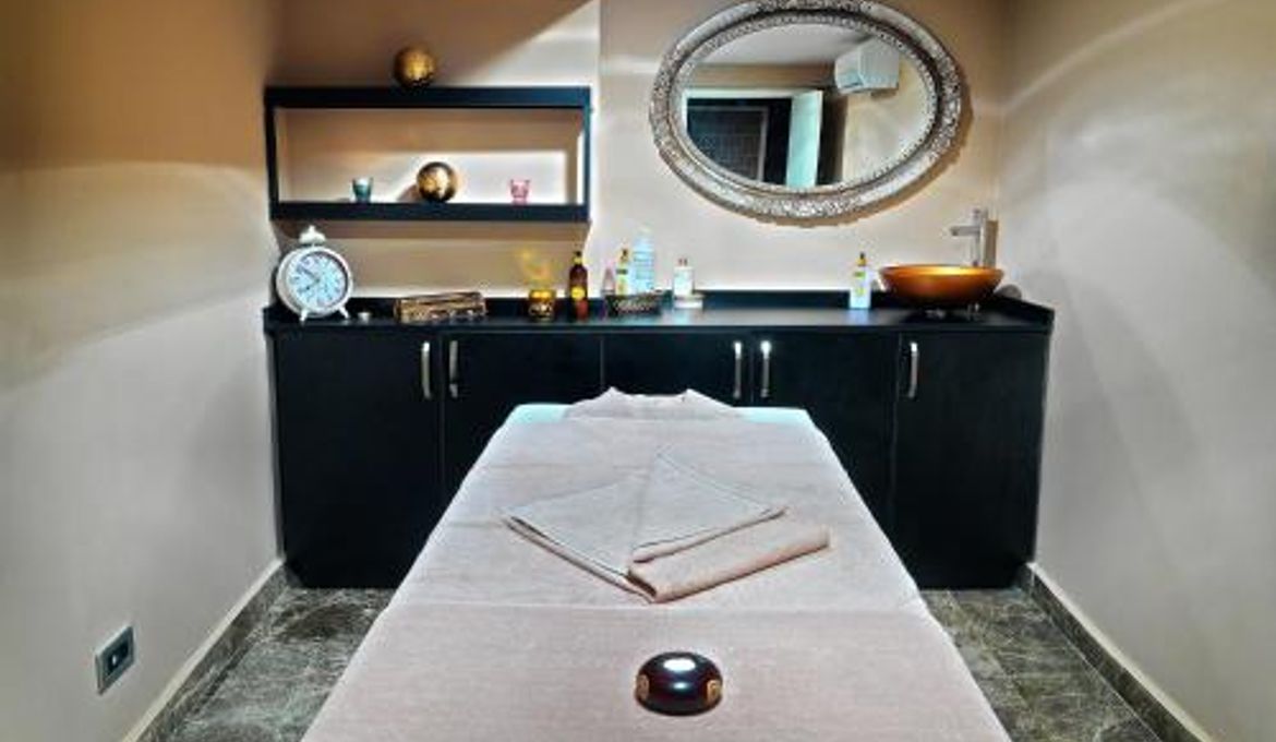 Business Life Boutique Hotel & Spa