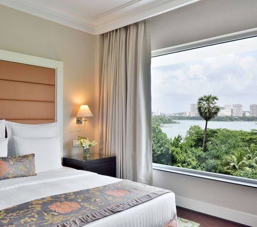 Marriott Executive Apartment - Lakeside Chalet, Mumbai