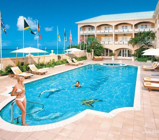 Sandals Carlyle -Luxury All Inclusive