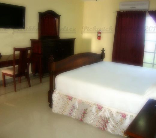 BEST CARIBBEAN BELIZE PICKWICK