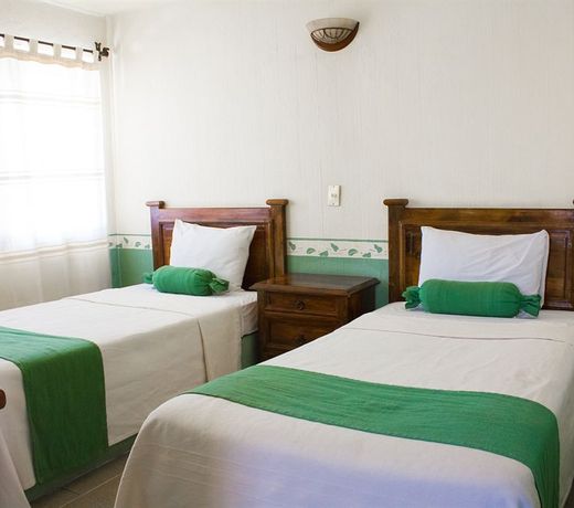 Villas del Sol Hotel & Bungalows