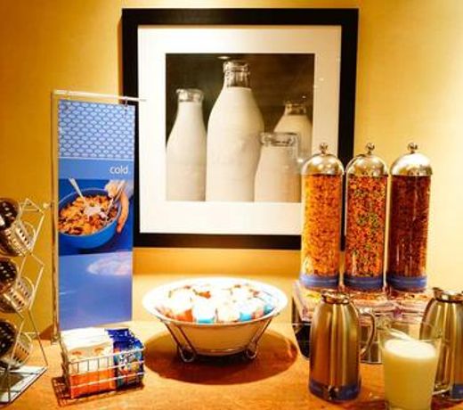 Hampton Inn by Hilton Guadalajara-Aeropuerto