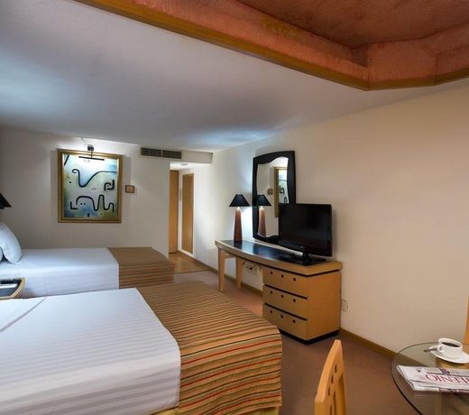 Hotel Guadalajara Plaza Ejecutivo Lopez Mateos
