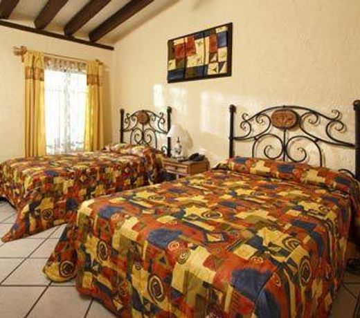 Hotel Posada Virreyes