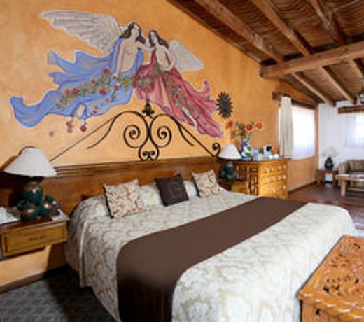 Villa San Jose Hotel & Suites