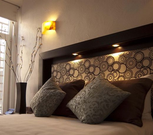 M Hoteles Concepto
