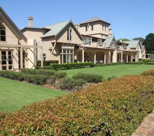 Seahorse Inn Hotel & Villas