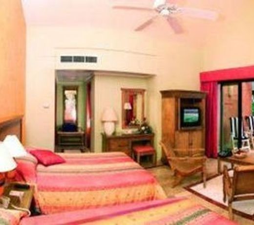Grand Palladium Riviera Resort & Spa