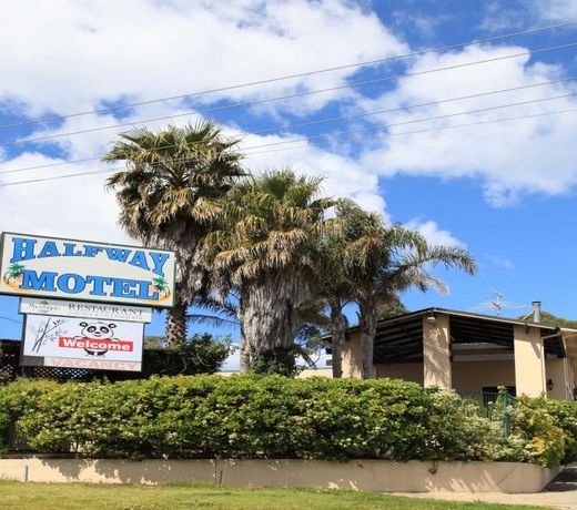 Halfway Motel