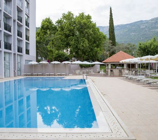 Hotel Tara