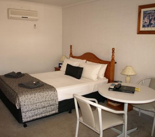 Old Coach Motor Inn Echuca