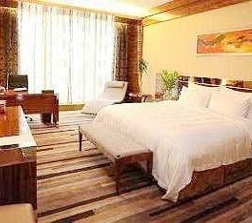 Baishun International Hotel