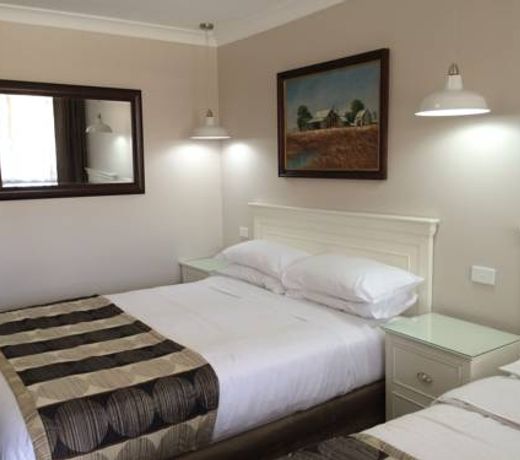 Country Leisure Motor Inn