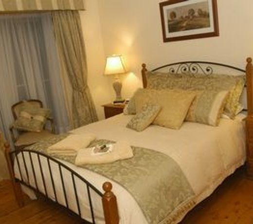 Pericoe Retreat