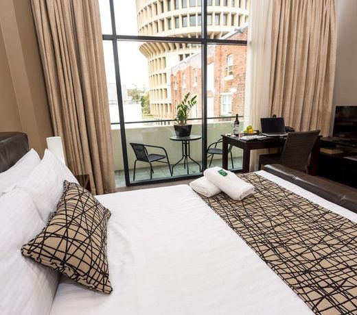 Clarendon Hotel