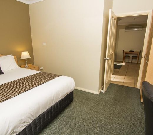 Green Gables Motel