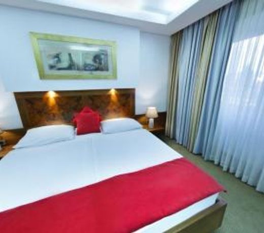 Hotel Exclusive